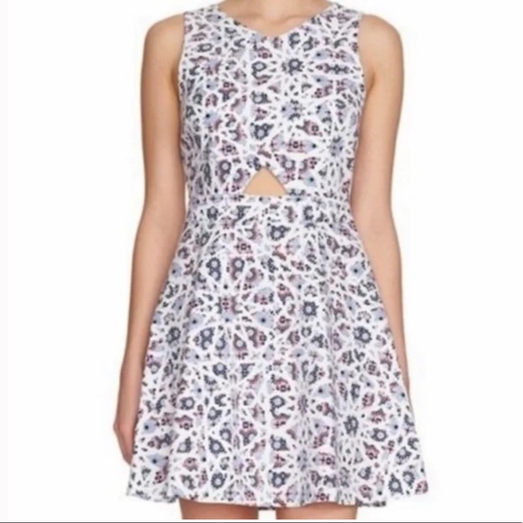 CeCe by Cynthia Steffe Eastyn Mosaic Dress - Picture 4 of 12